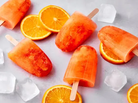 Aperol-Spritz-Eis selber machen - Eis am Stiel oder Sorbet