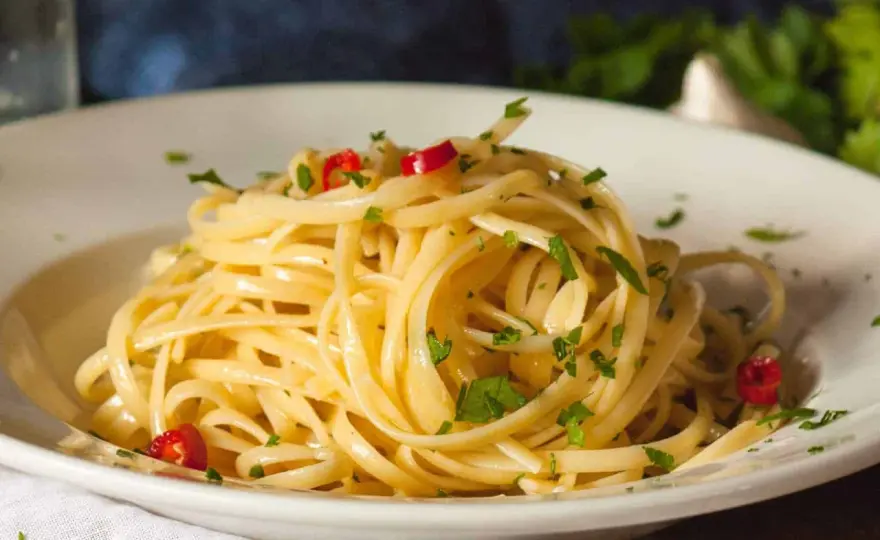 Aglio olio e peperoncino in 10 Minuten richtig zubereiten