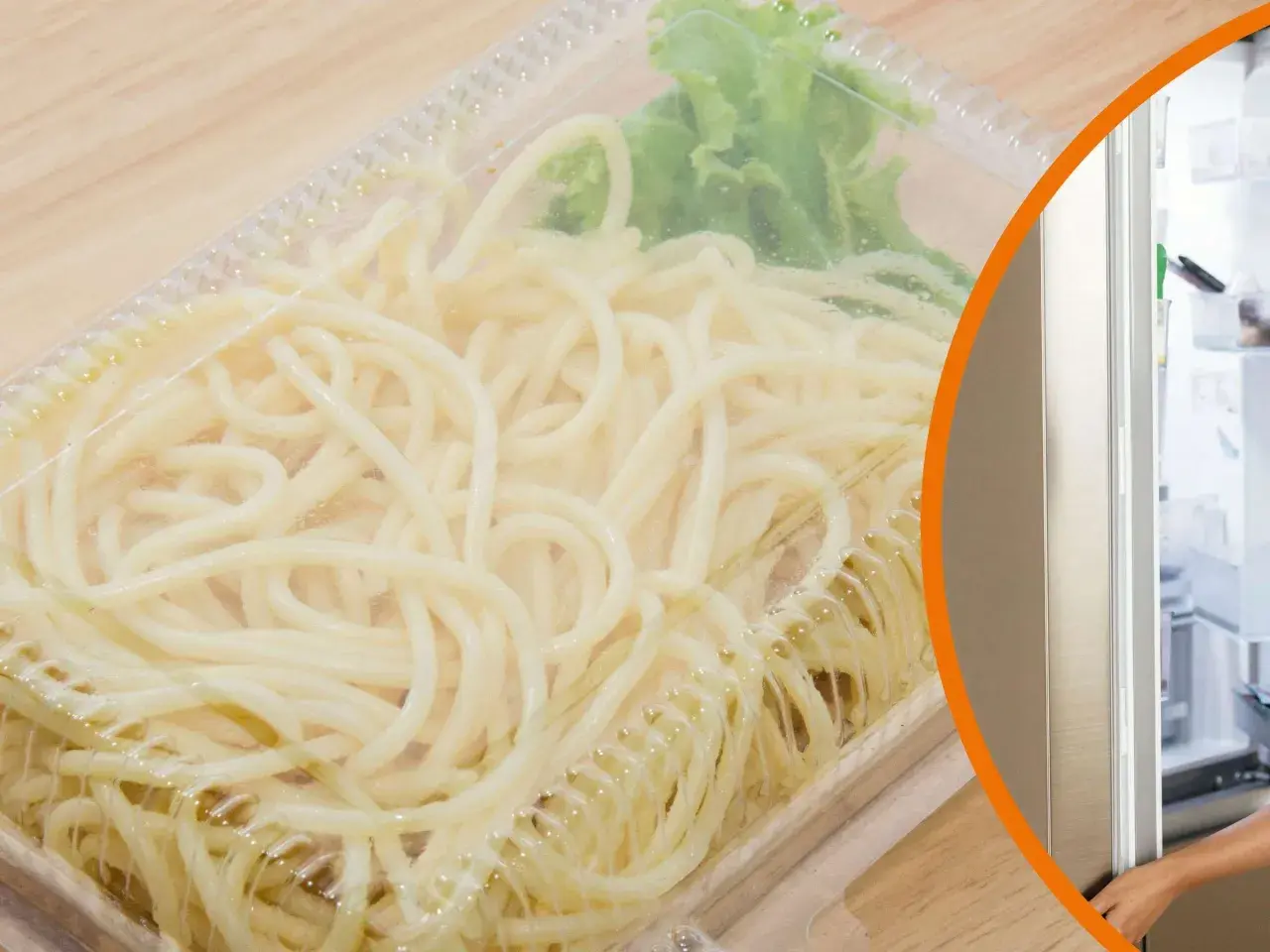 Gekochte Nudeln in einer Plastikbox, daneben ein Kühlschrank. Die Frage: wie lange sind gekochte Nudeln haltbar?